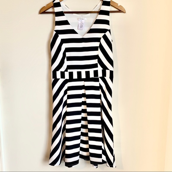 🆕 MODCLOTH Esley Sleeveless V-Neck Stripe Dress - Picture 2 of 8